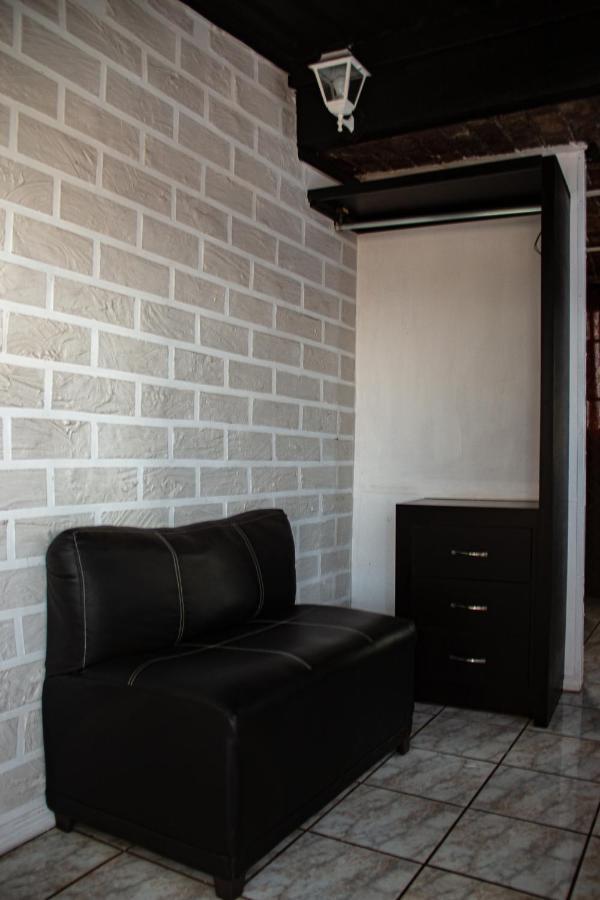 Hotel Boutique Charlotte Arandas Exterior foto